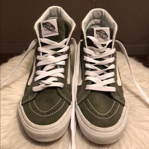 Women’s green vans, never worn